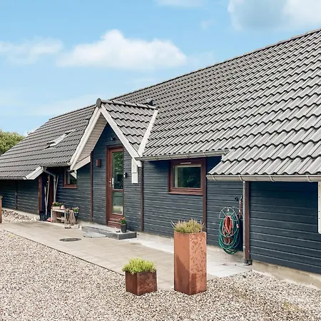 4 Bedroom Stunning In Humble